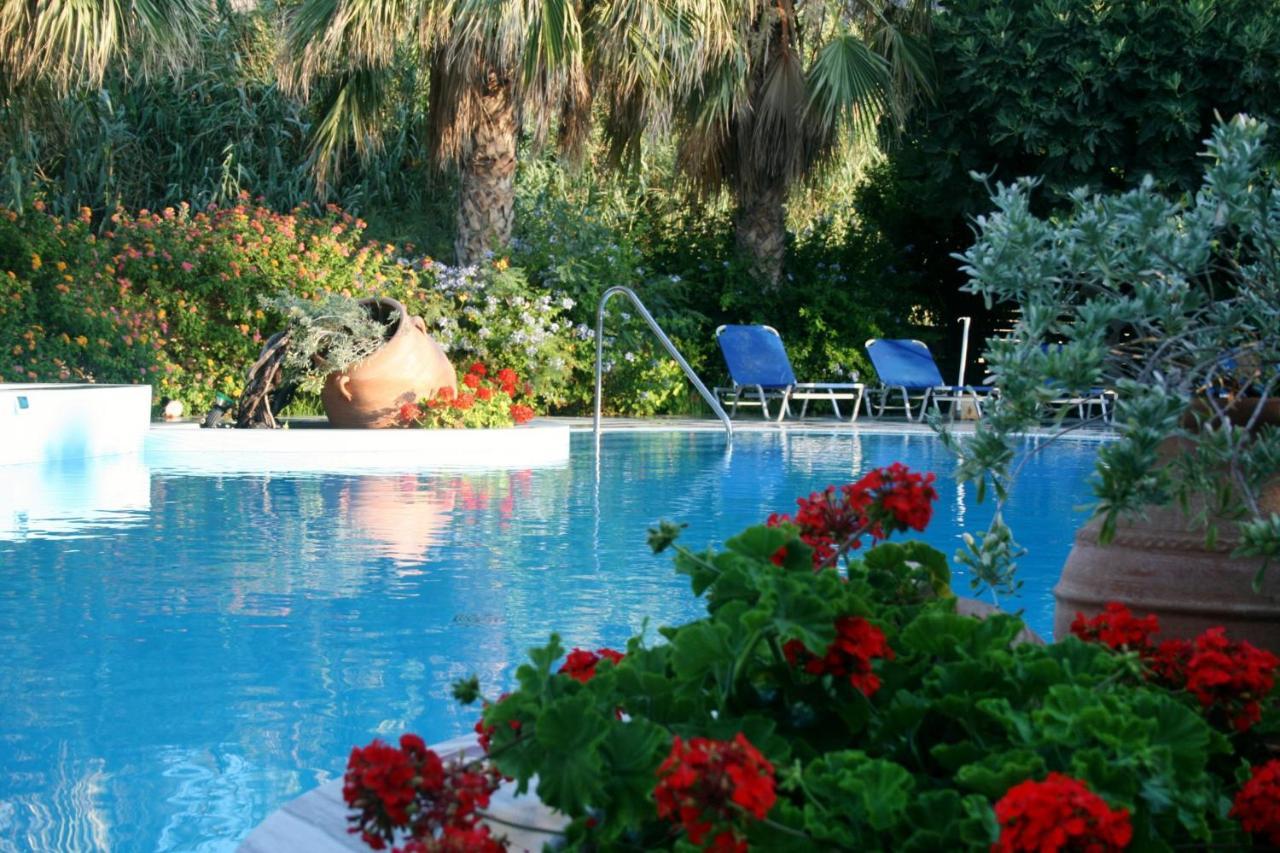 Spiros & Hiroko Hotel - Adults Only Perissa  Exteriör bild